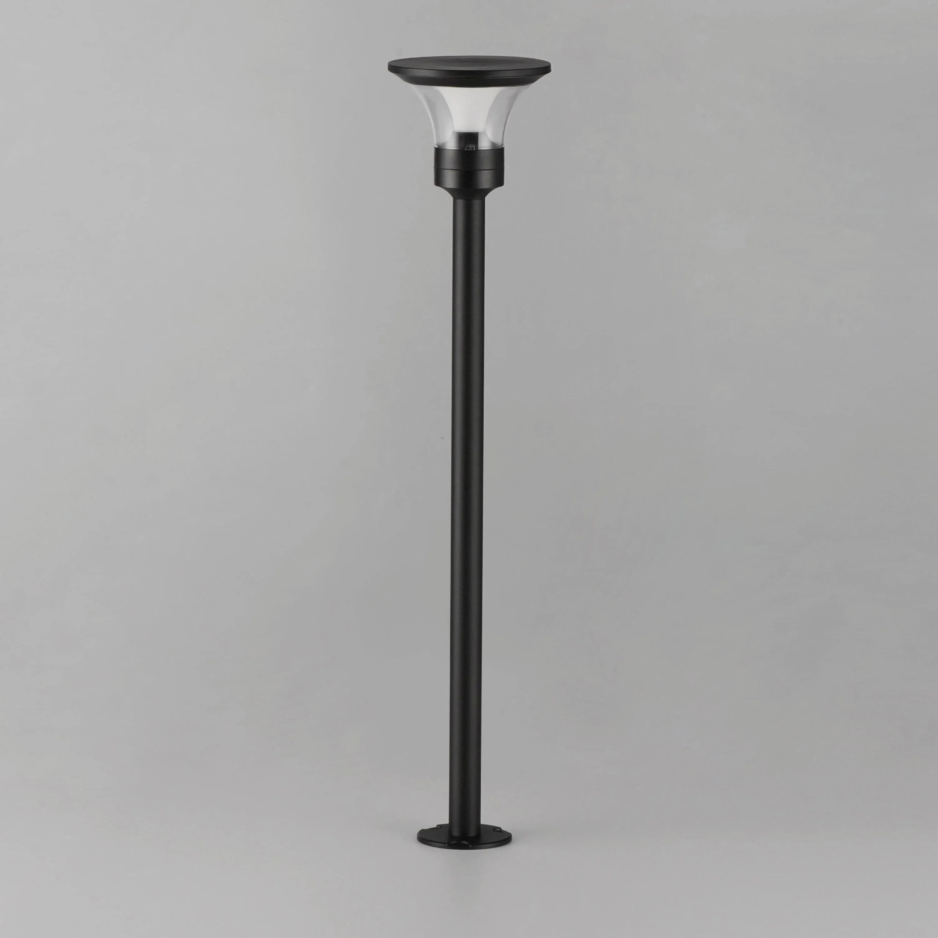 Alumilux: Landscape Fountainhead Light with 16" Pole