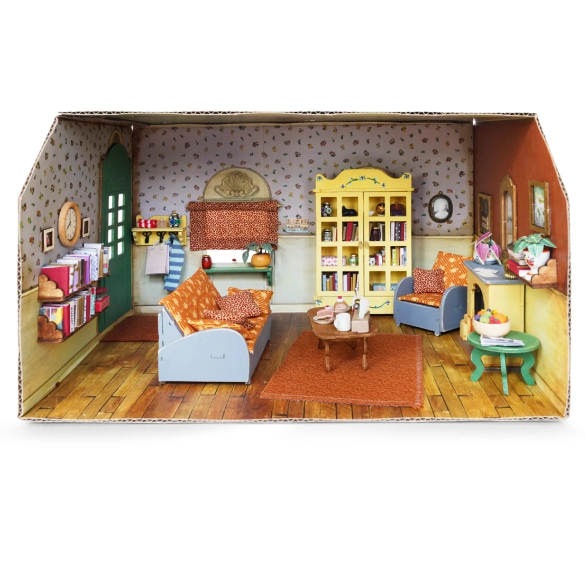 Dollhouse - Cardboard Room - Living Room