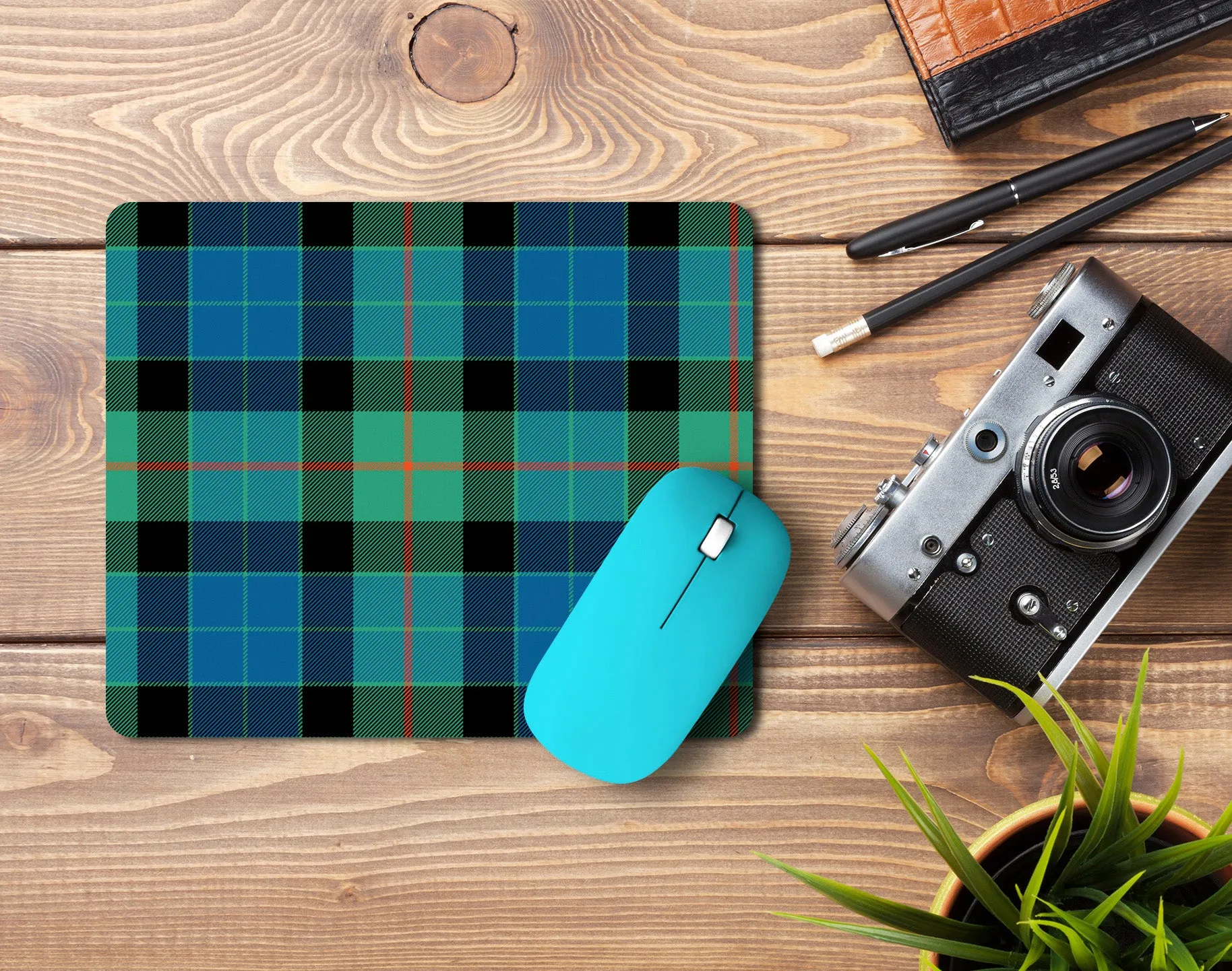 Gunn Ancient Tartan Mouse Pad