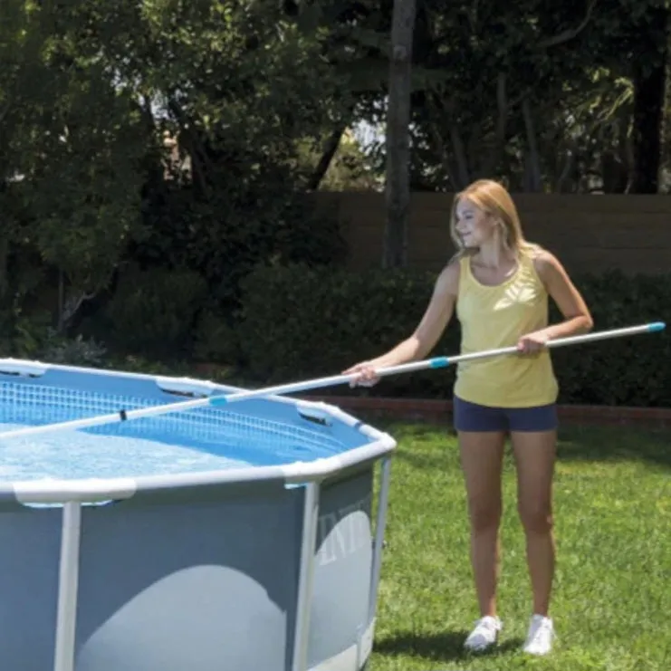 Intex Pool Cleaning Leaf Skimmer & Telescoping Aluminum Poles