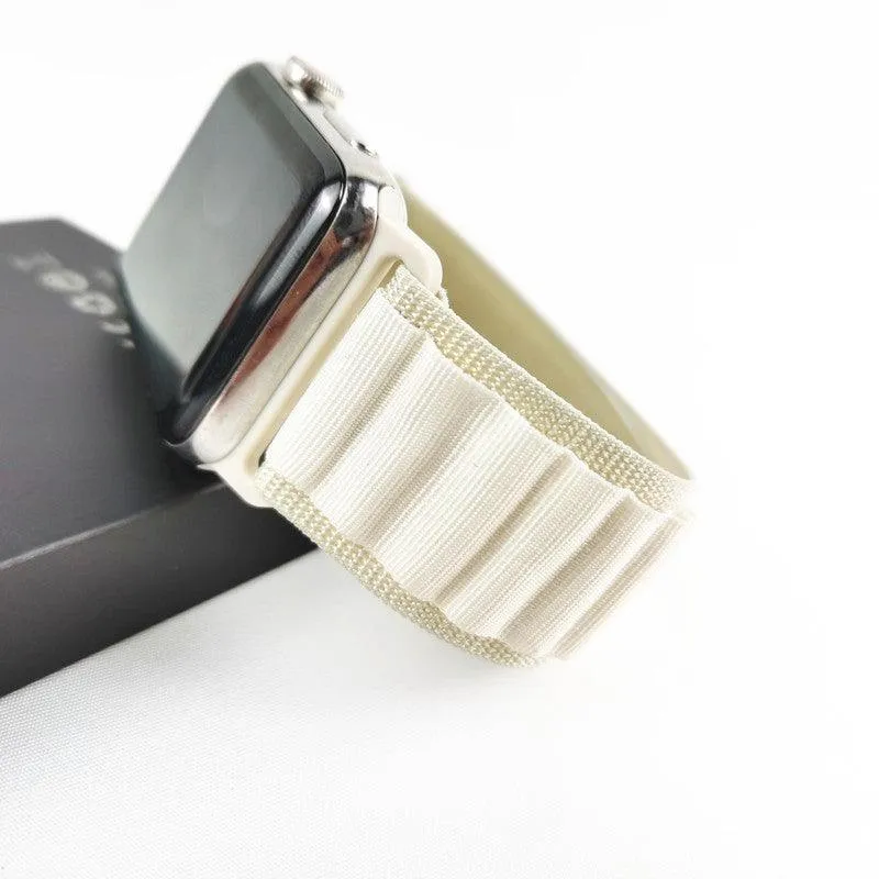 Loop type nylon strap is suitable for APPLE WATCH series