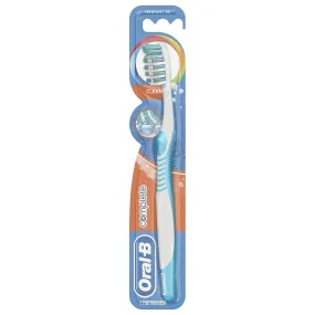 Oral-B Complete Clean Medium Toothbrush