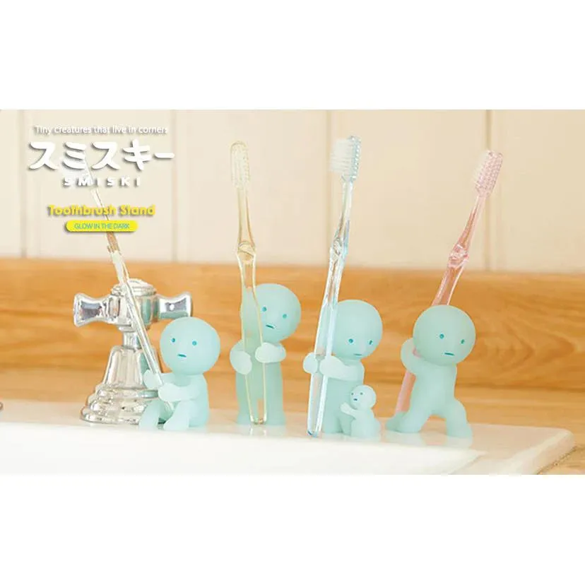 Smiski Toothbrush Holder - Carrying